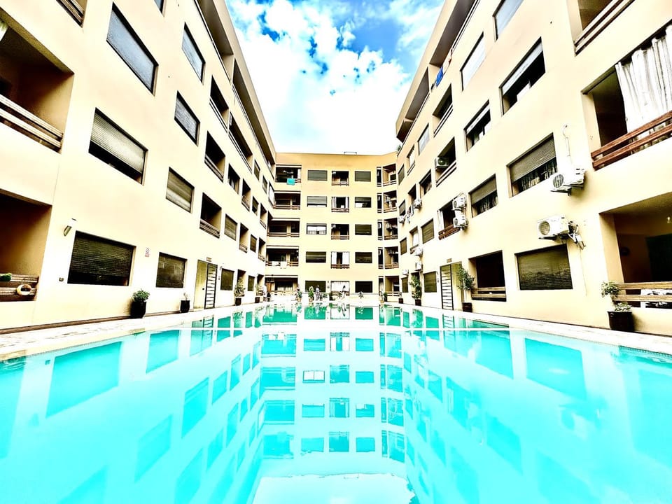 L'Oasis Lumineux avec Piscine et Terrasse Apartment in Marrakesh