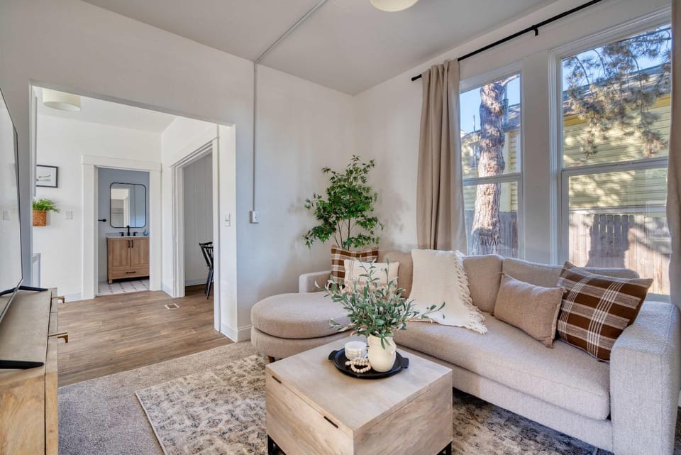 Stay Portland - Haven by the Hill - Downtown & OHSU Proximity! House in Portland