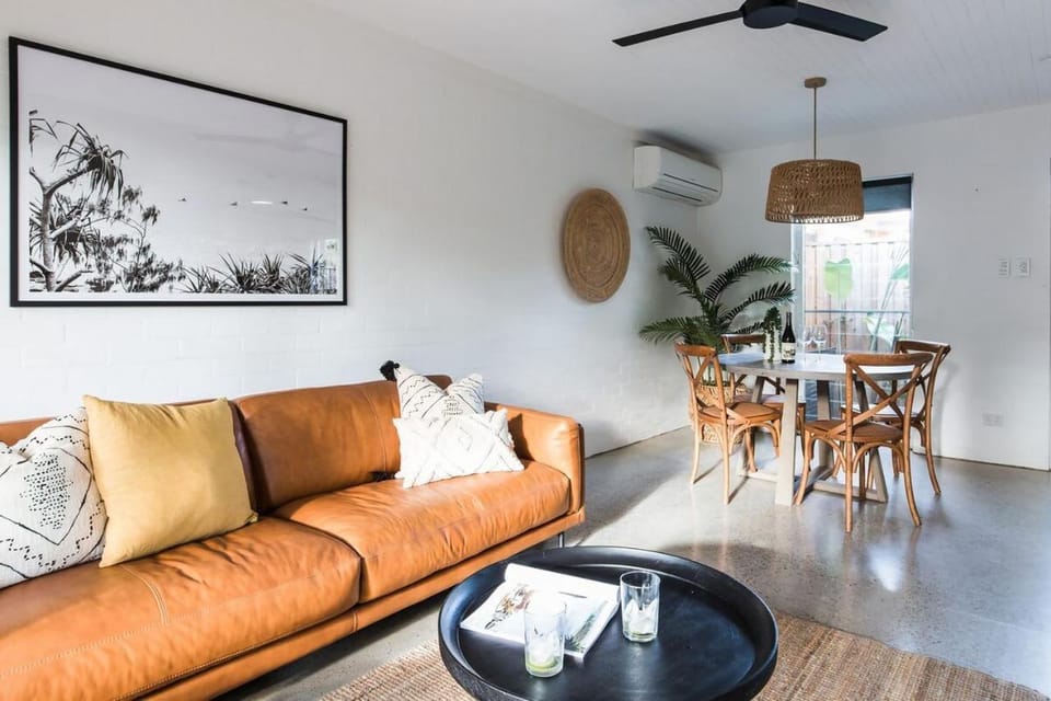 The Sunshine Bungalow Beautiful Noosa Home House in Noosa Heads