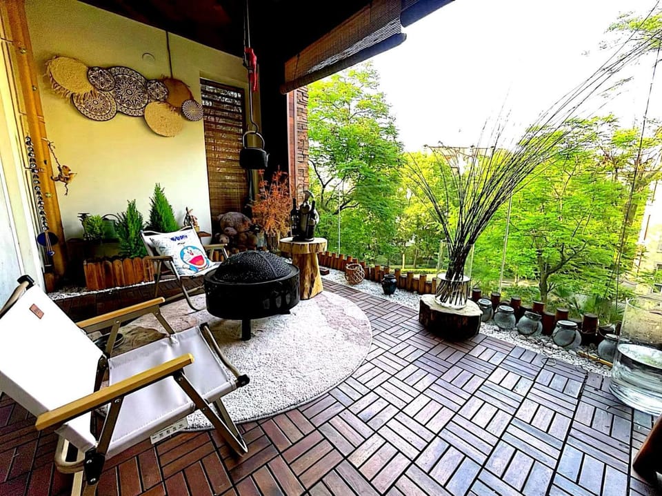 哲帆民宿 大竹林龙湖江与城花园洋房店 Apartment in China