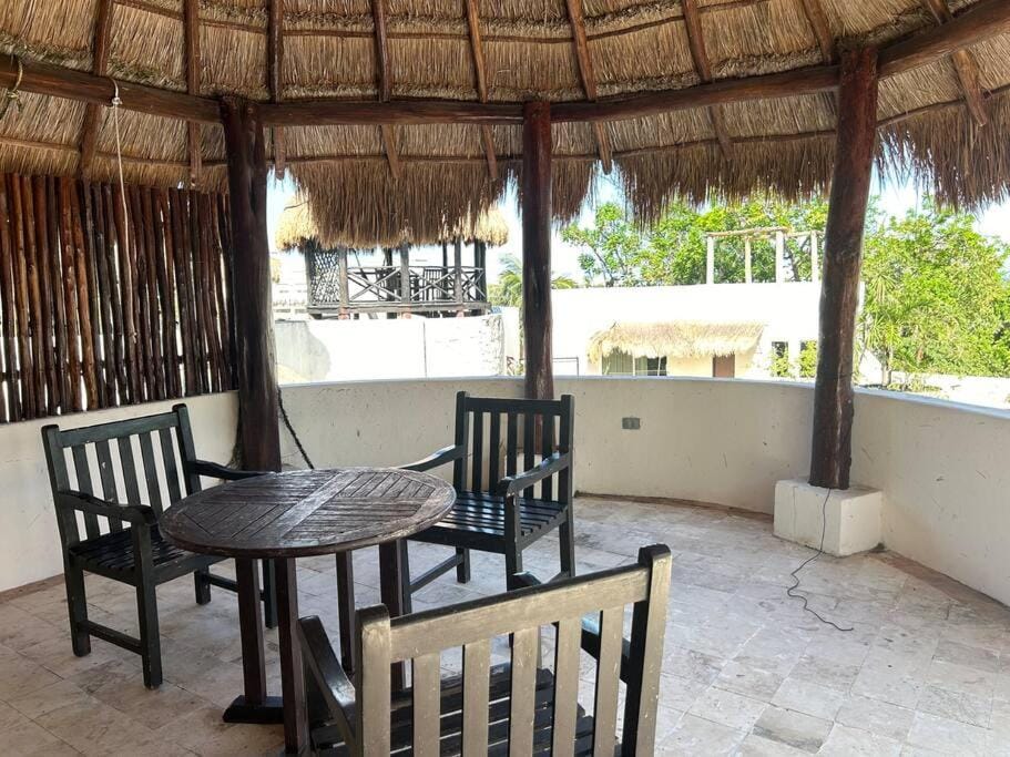 blue angel 21 a unos pasos de la playa y la 5 av Apartment in Playa del Carmen