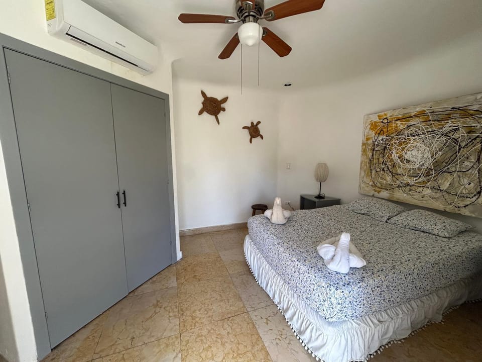 blue angel 21 a unos pasos de la playa y la 5 av Apartment in Playa del Carmen