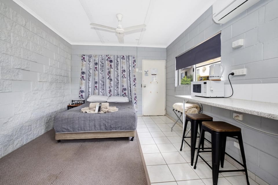 Hillview Motel Charters Towers QLD Motel in Charters Towers