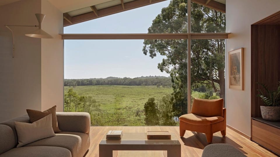 Myocum Ridge Farm House in Coorabell