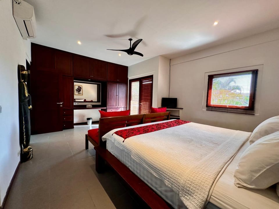 The Getaway Villa Seminyak Bali Villa in Kuta