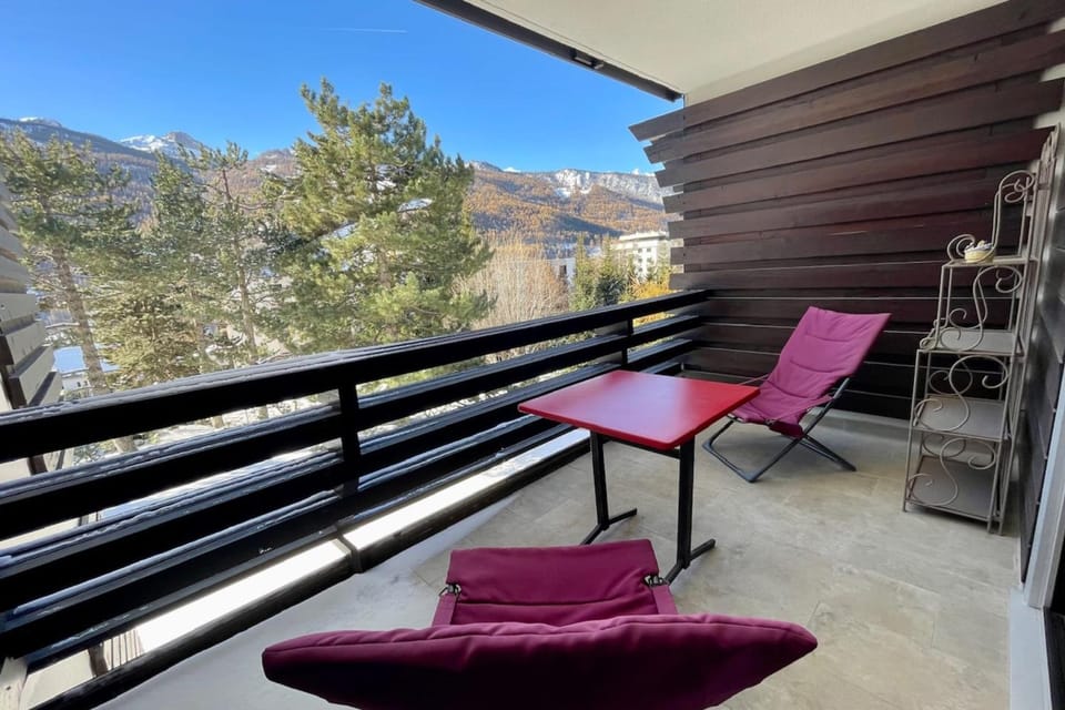 Cosy T2 with sunny terrace in Saint-Chaffrey Apartment in Saint-Chaffrey