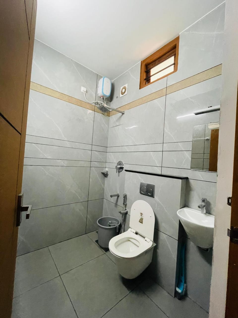 Jwel homes inn Apartment in Kochi