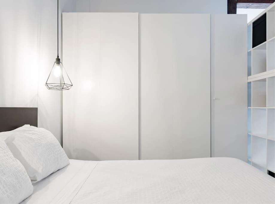 Exclusive designer loft in the centre for 6 people - Duque Apartment in Centro