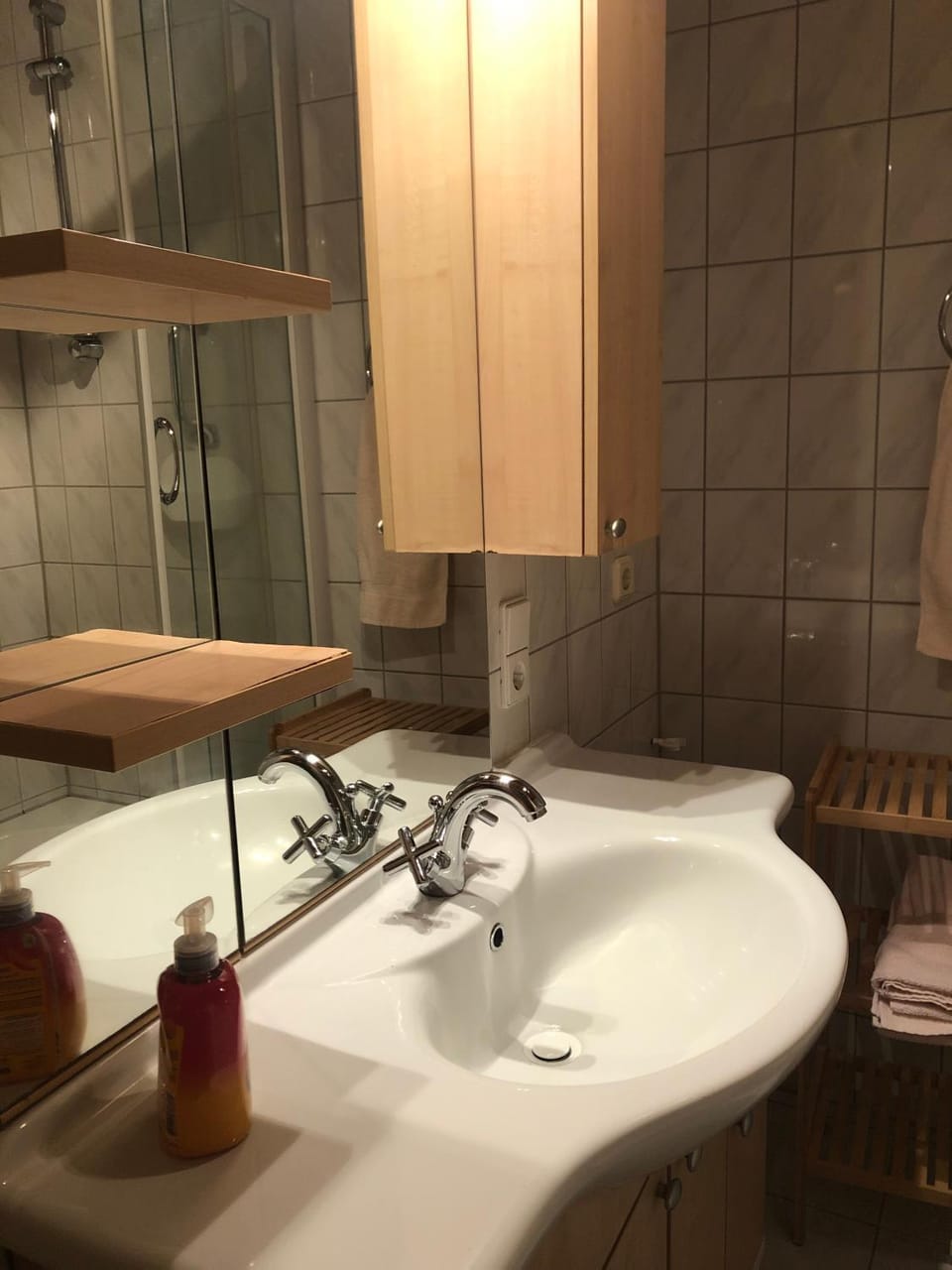 Moderne Vollmöblierte Wohnung Apartment in Zwickau