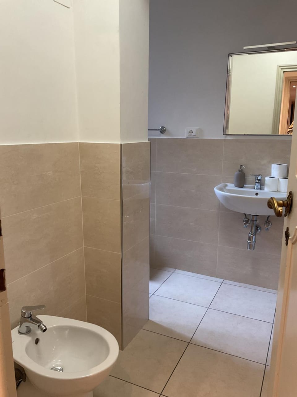 Oro A12 Apartment in Florence