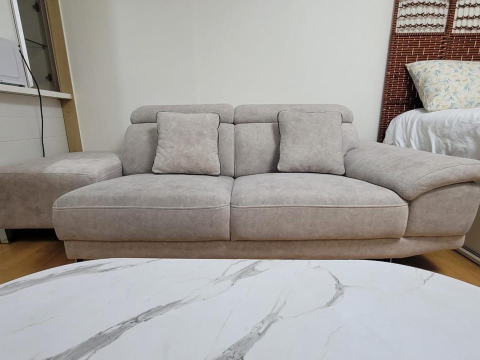 1 min to Seolleung Urban Space Apartment in Seoul
