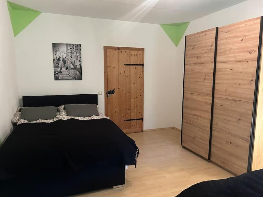 Bed, Photo of the whole room, Bedroom, wardrobe