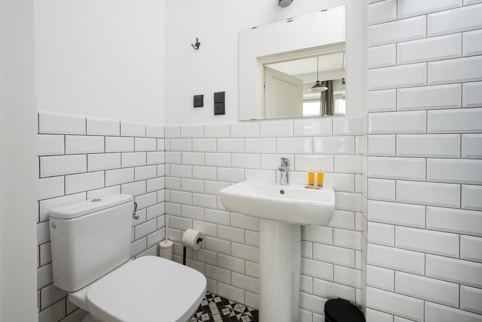 Toilet, Bathroom