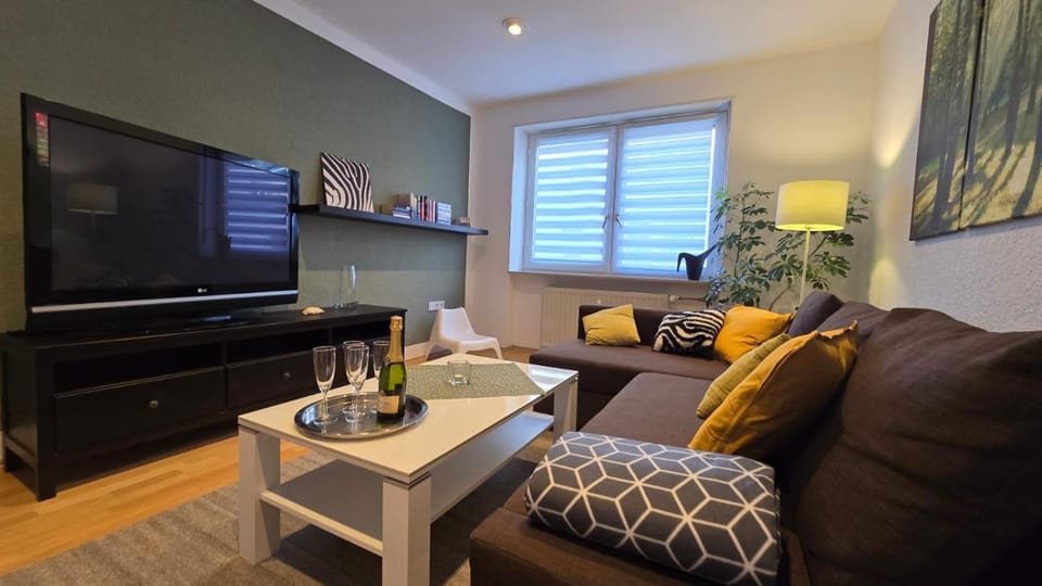 Wohnung Medicus, 3 ZKB, Balkon, Garten, nähe Stadtpark, ruhig Apartment in Kaiserslautern