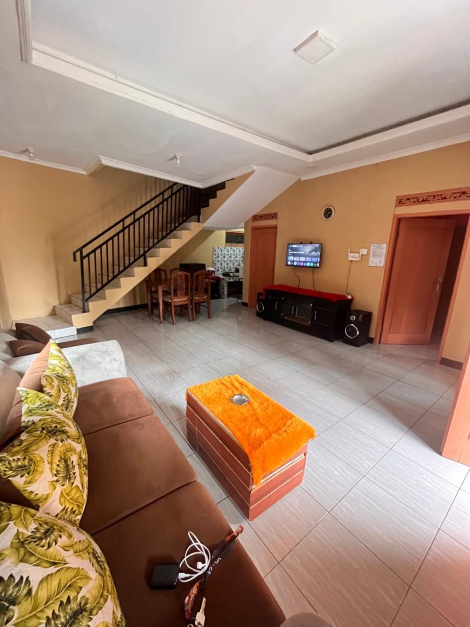 Villa Pondok Aurora Villa in Cisarua