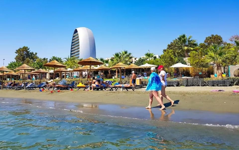 Beautiful One Bedroom Apartment, 186 Meters to Beach, Central Location Next to Cafes & Bars Apartment in Limassol City