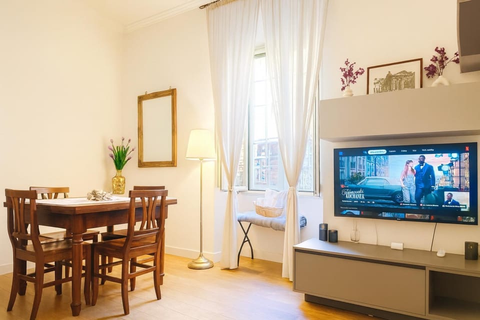 TV and multimedia, Living room, internet