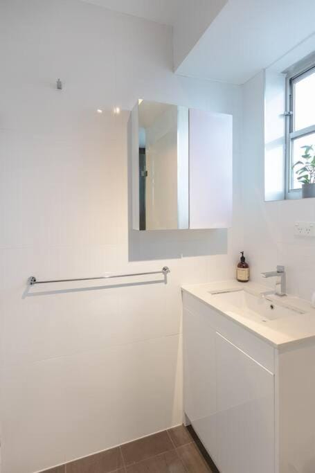 Cozy Studio walk to Park & Water Apartment in Sydney