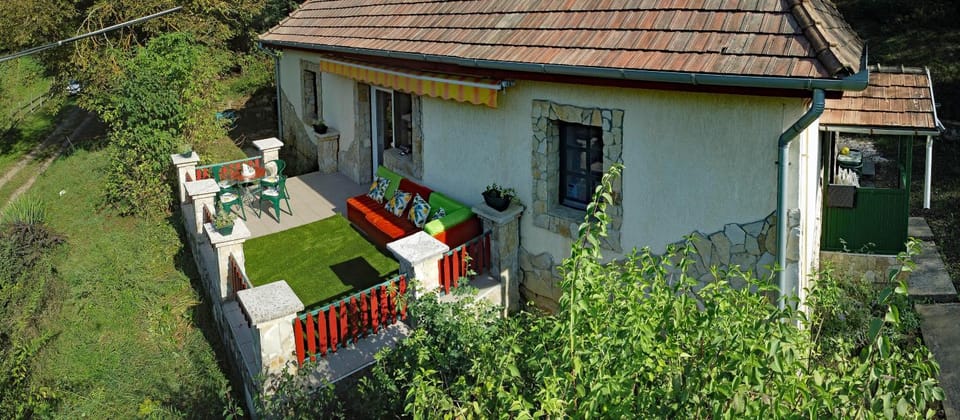 Property building, Garden view