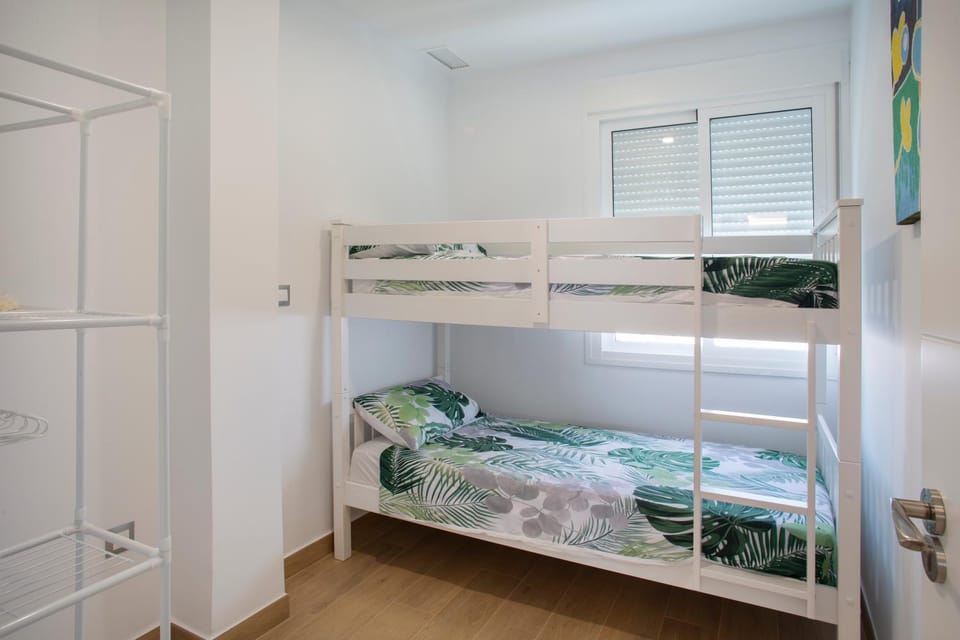 Bed, Bedroom, bunk bed, wardrobe