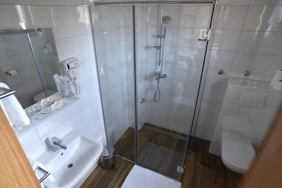 Terminal rooms Zagreb Airport Bed and Breakfast in Croatia