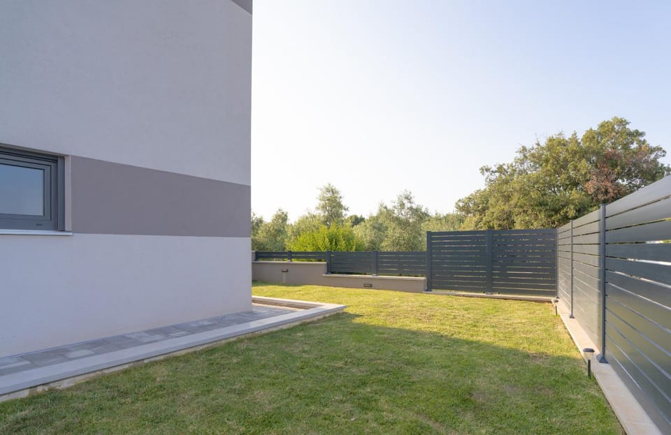 Patio, Garden, Garden view