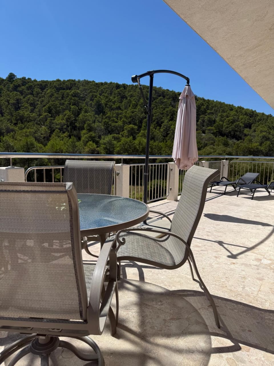 View (from property/room), Balcony/Terrace, Mountain view