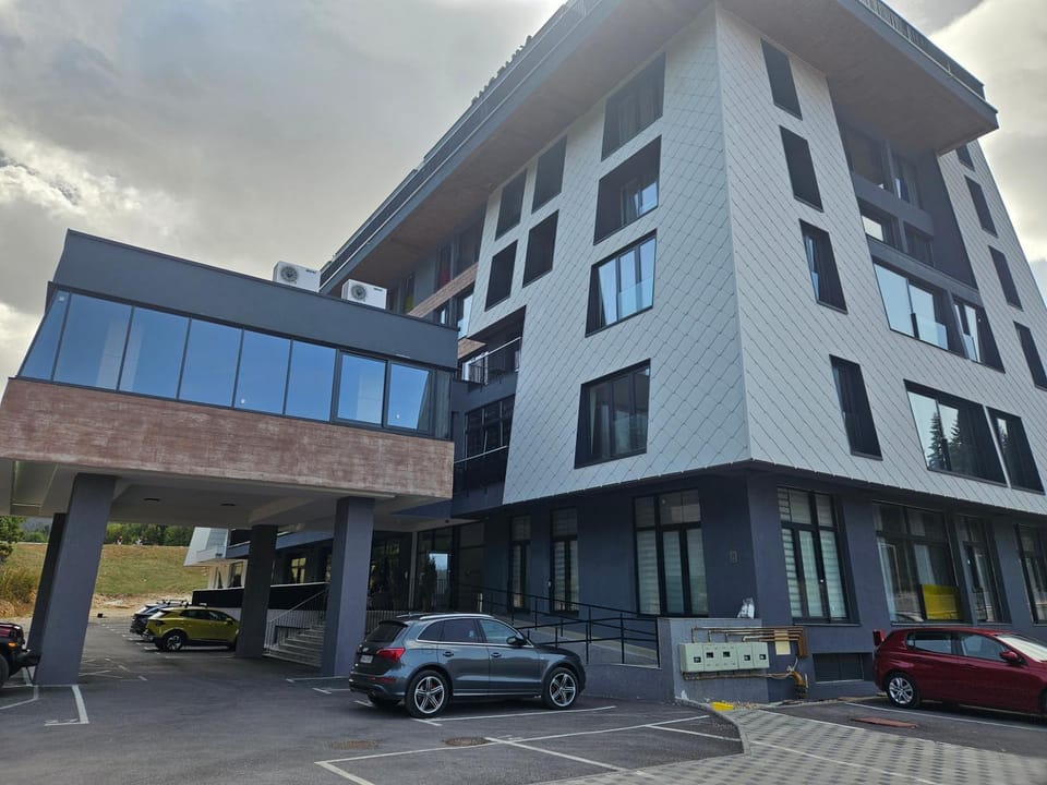 Location, Parking