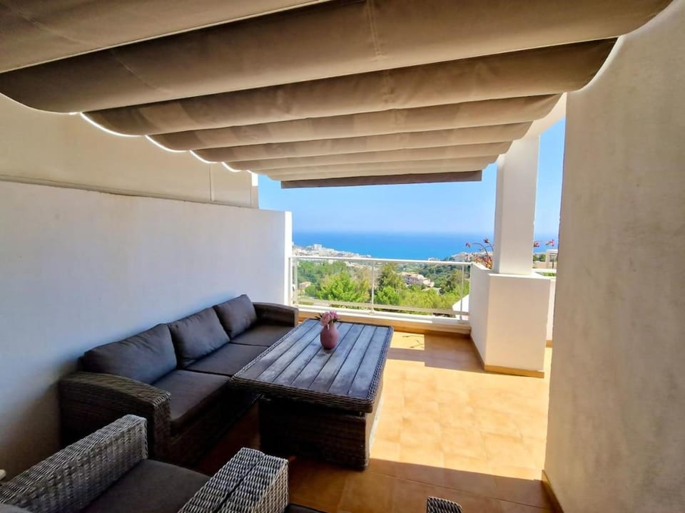 SR Olivia's Sea View Benalmadena Apartment in Benalmadena