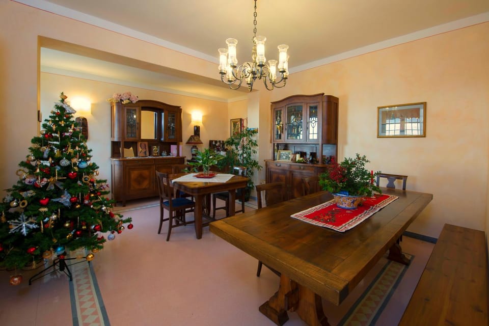 Lounge or bar