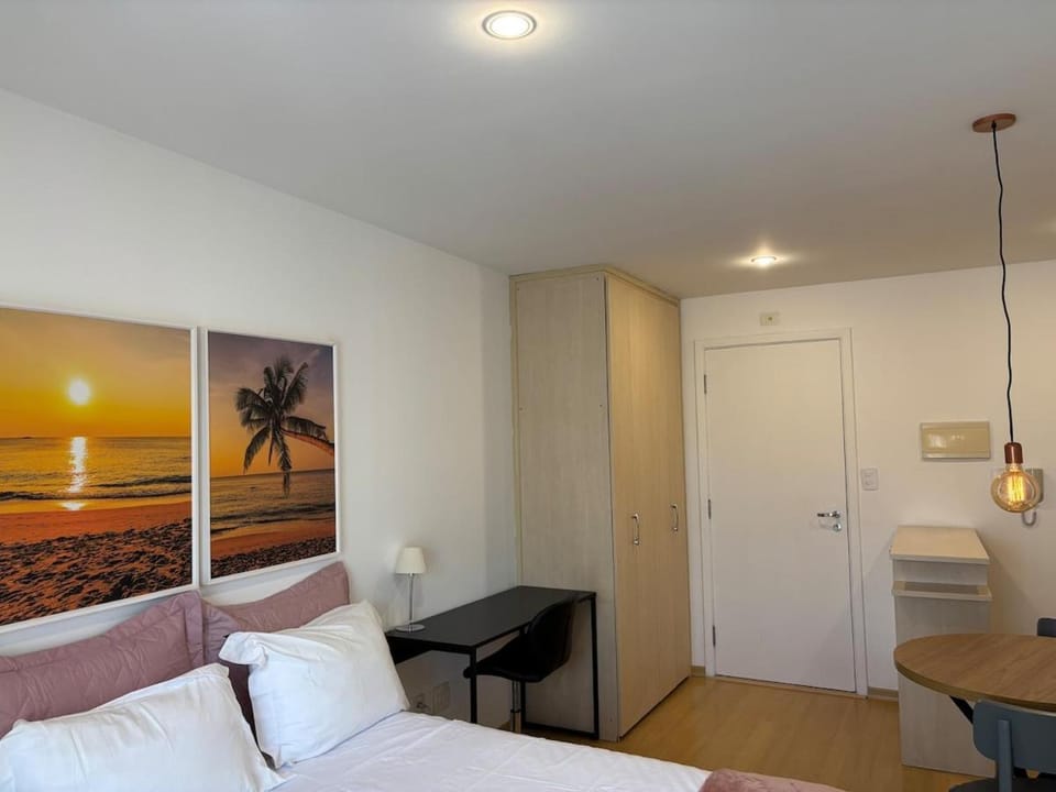 (SH132) Vistas Urbanas das Alturas na Bela Cintra Apartment in Sao Paulo City