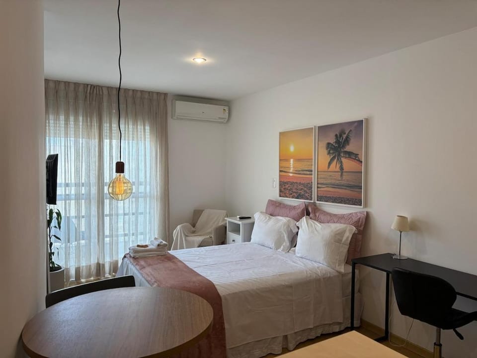 (SH132) Vistas Urbanas das Alturas na Bela Cintra Apartment in Sao Paulo City