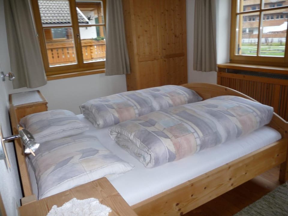 Bed, Day