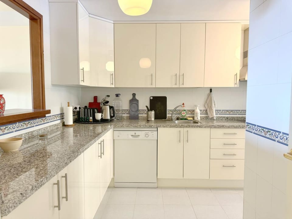 Duquesa Village Apartment in Costa del Sol