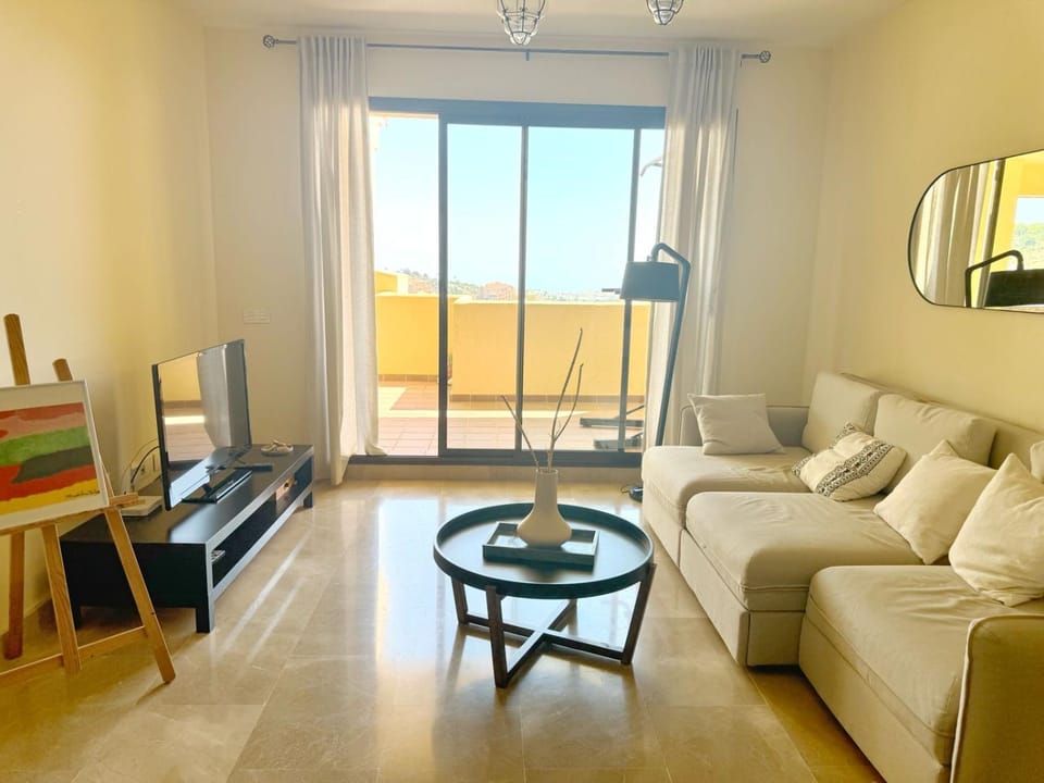 Duquesa Village Apartment in Costa del Sol