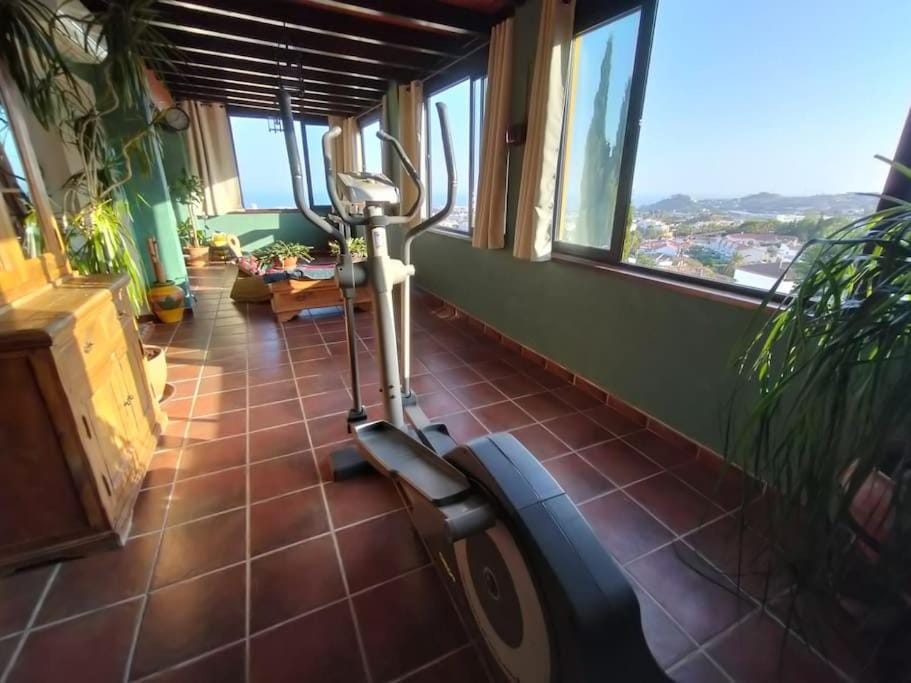 Vivienda acogedora con piscina House in Benalmadena