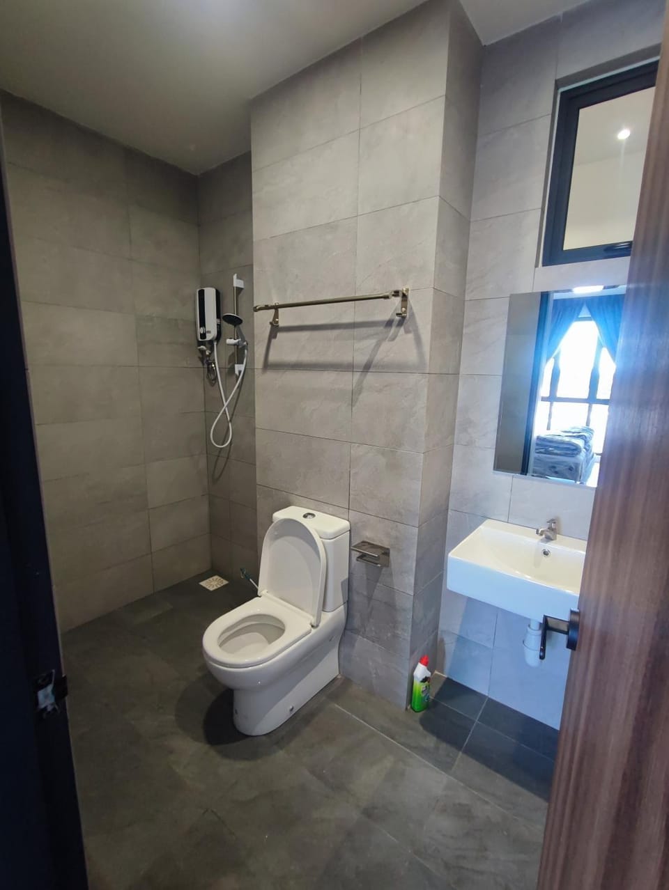 Shower, Toilet, Bathroom, bidet