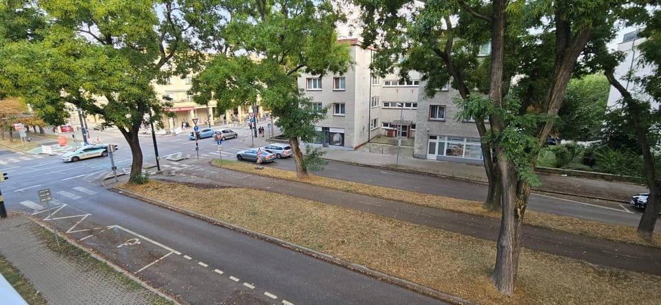 View (from property/room), Street view, Parking