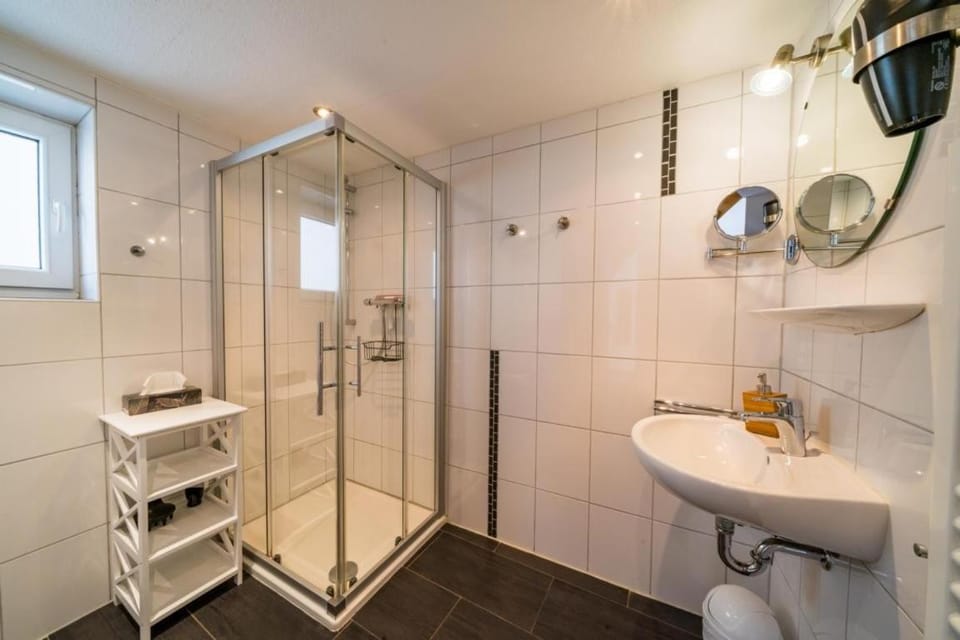 Bathroom, Living room