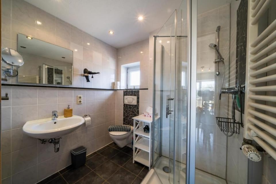 Bathroom, Living room