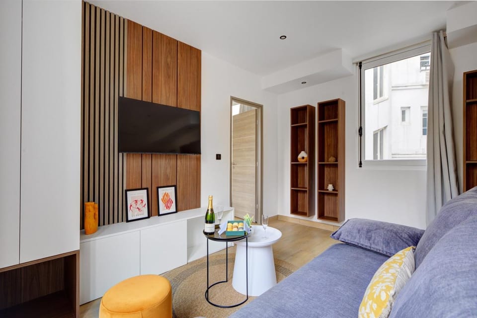 TV and multimedia, Living room