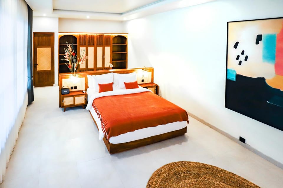 Bed, Photo of the whole room, Bedroom