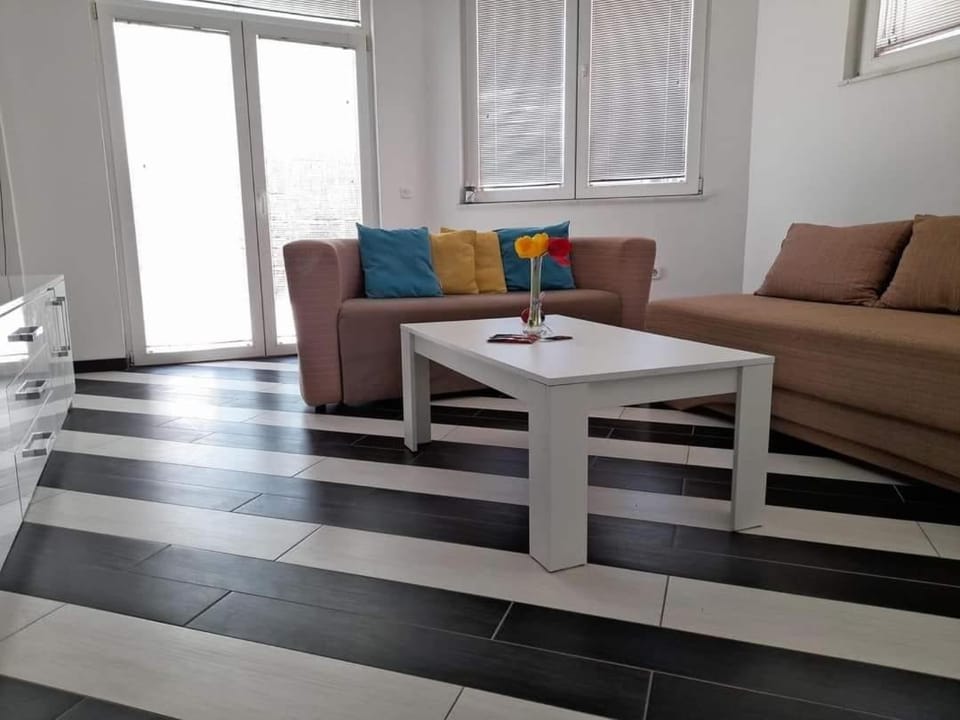 Apartment Nikoloski- Ohrid Apartment in Ohrid