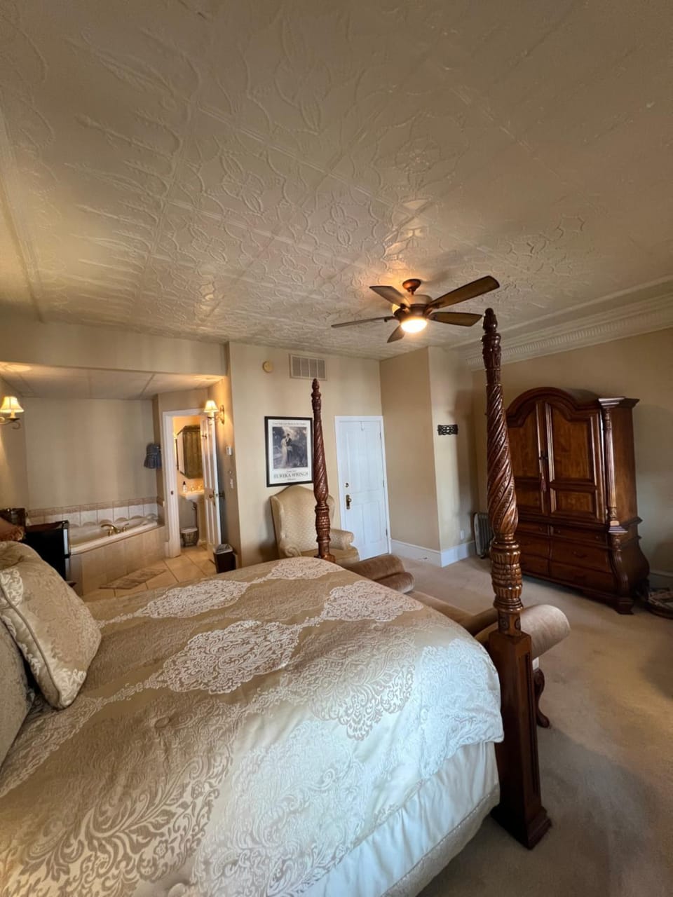 Spring Street Overlook Apartment hotel in Eureka Springs