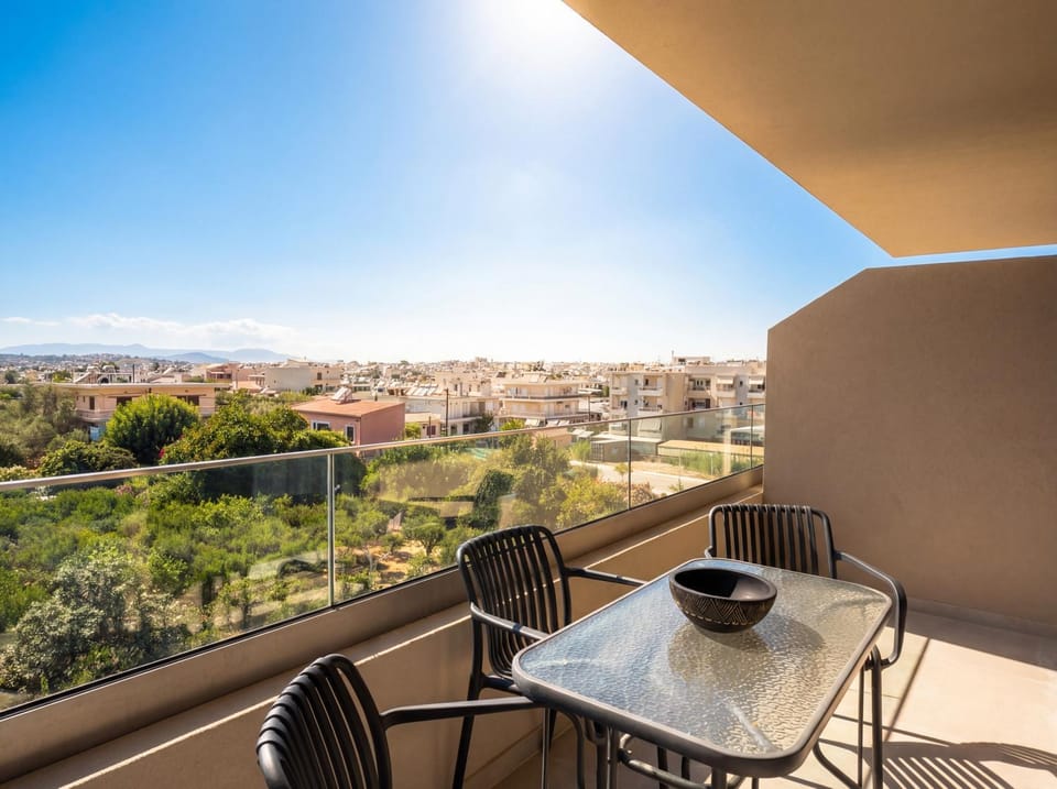 Patio, Day, Balcony/Terrace, City view