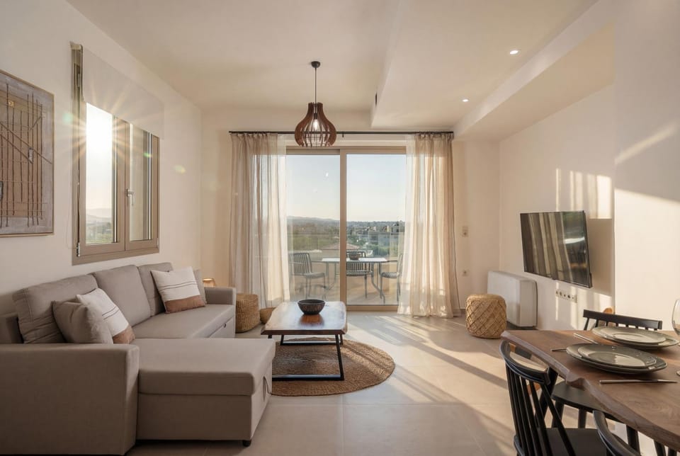 TV and multimedia, Seating area