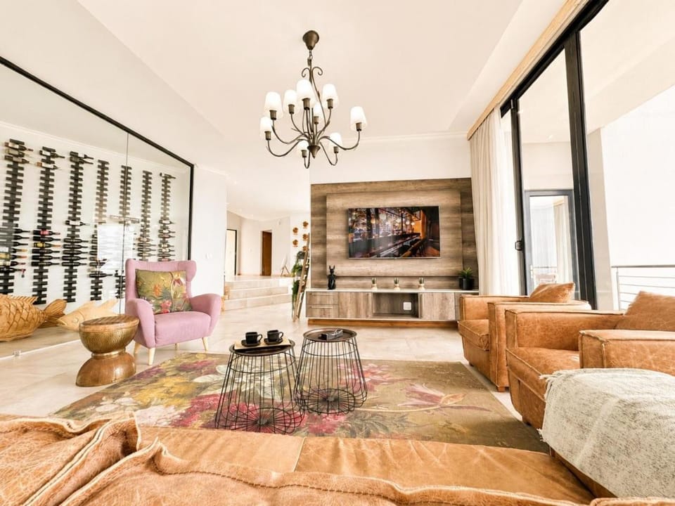 Coastal Elegance House in Western Cape