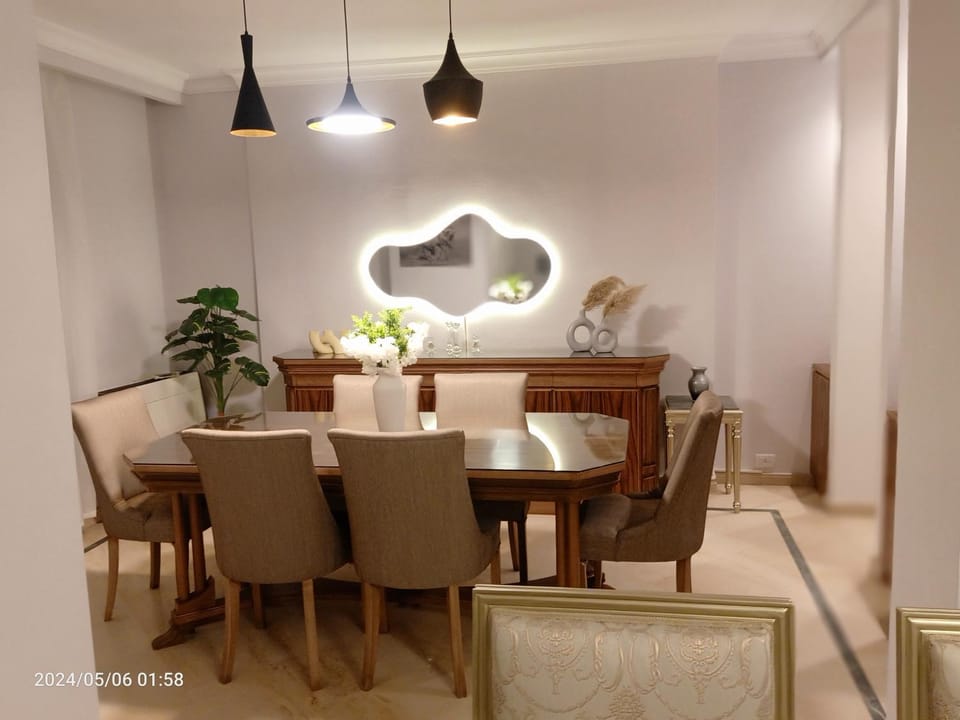 Classy furnished apartment in Zamalek Cairo Apartment in Cairo