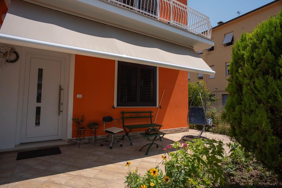 Garden, Garden view