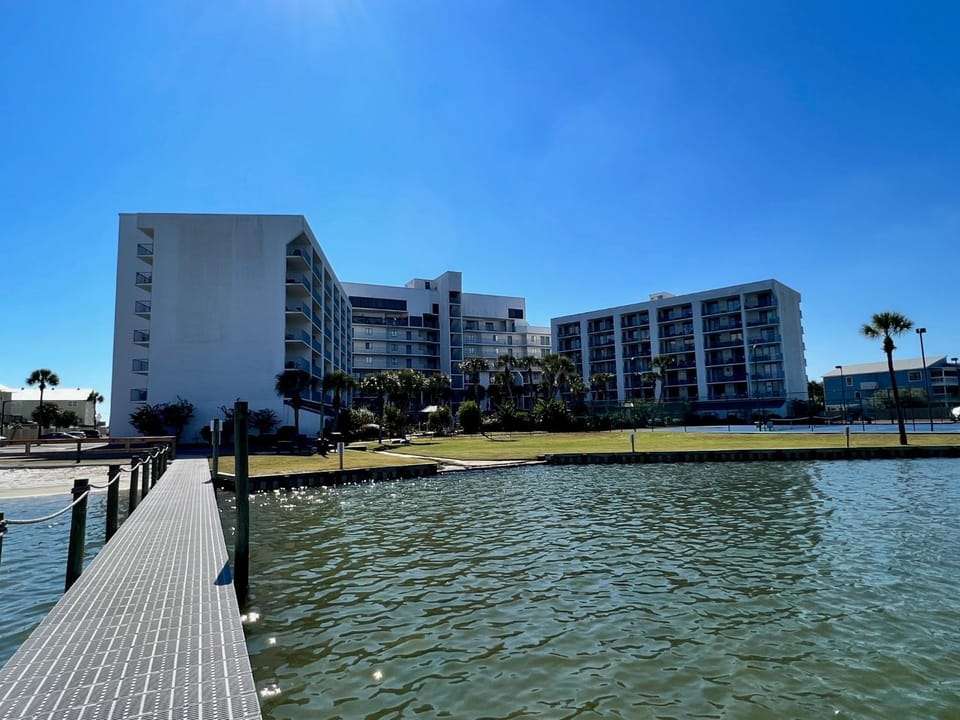 Nearby landmark, Activities